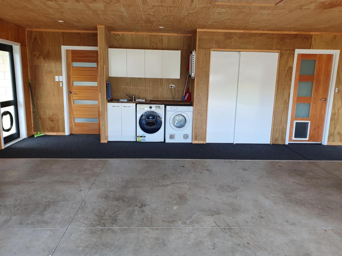 10 @ Wai Matangi Villa Turangi Eksteriør billede