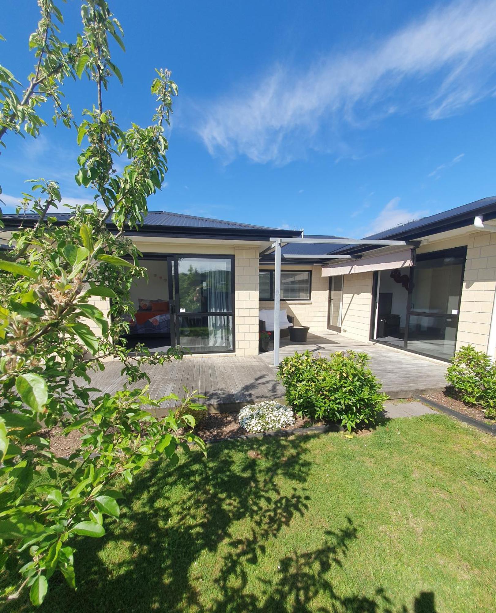 10 @ Wai Matangi Villa Turangi Eksteriør billede