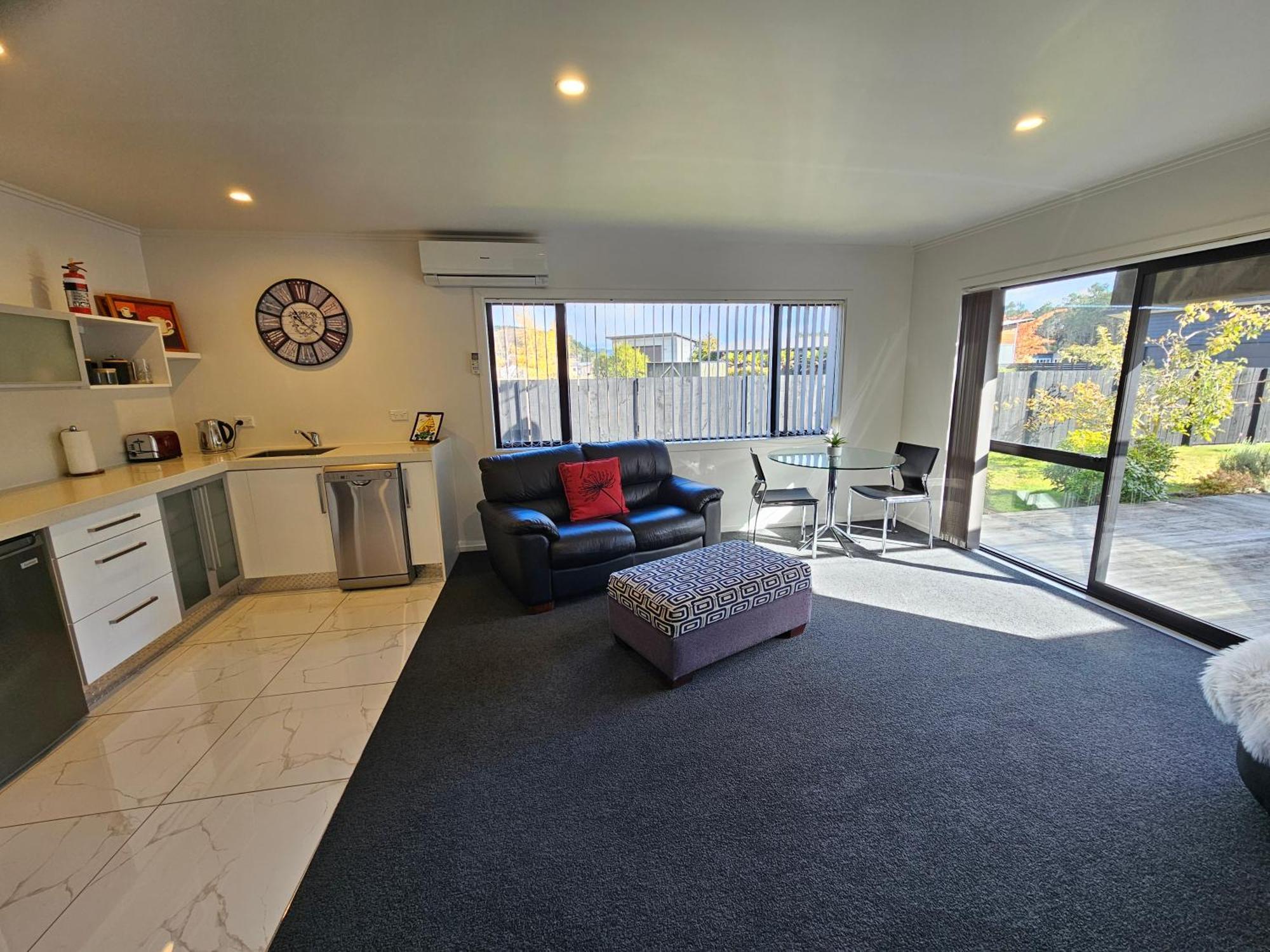 10 @ Wai Matangi Villa Turangi Eksteriør billede